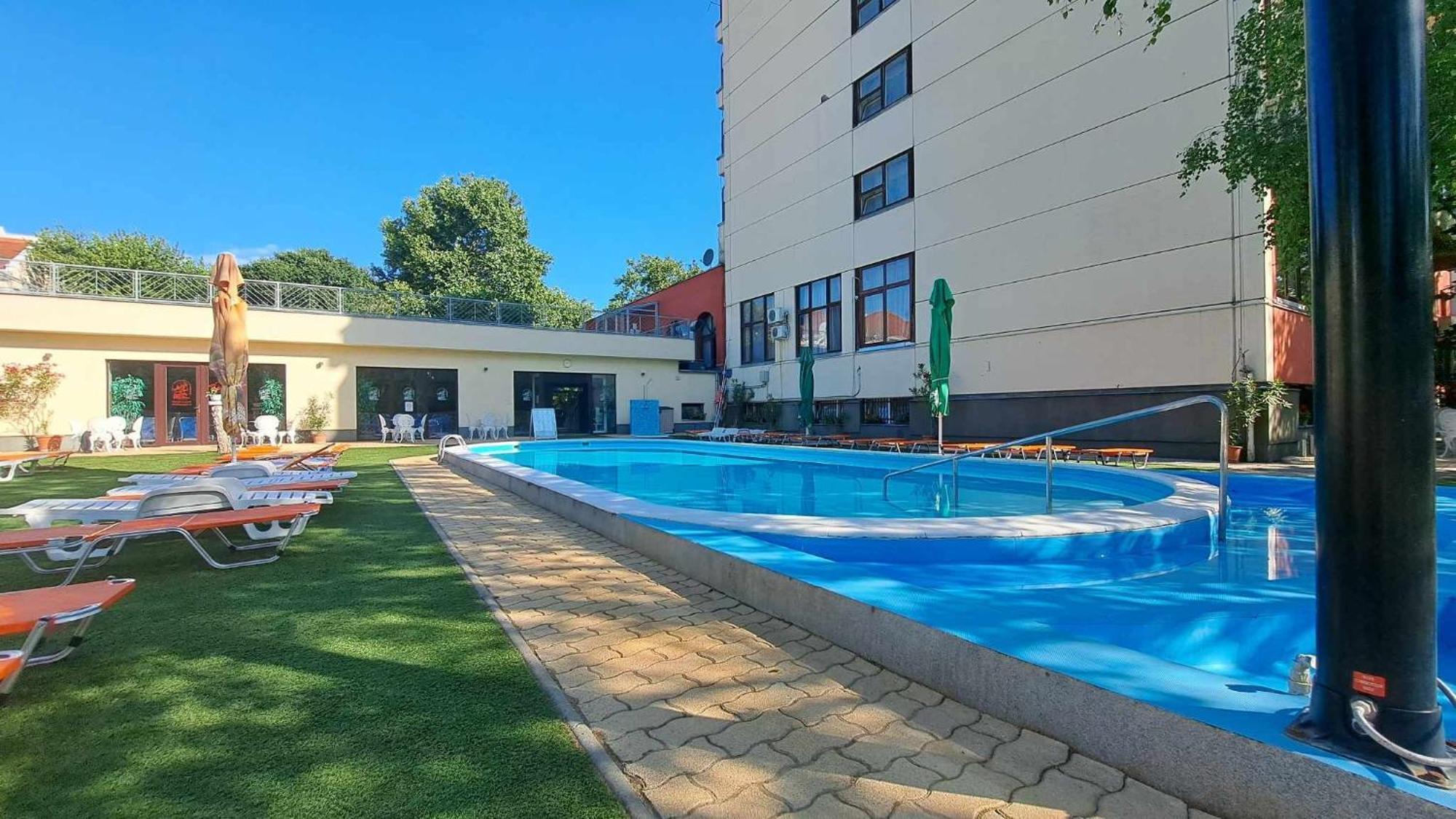 Mátyás Király Gyógy- és Wellness Hotel Hajdúszoboszló Esterno foto