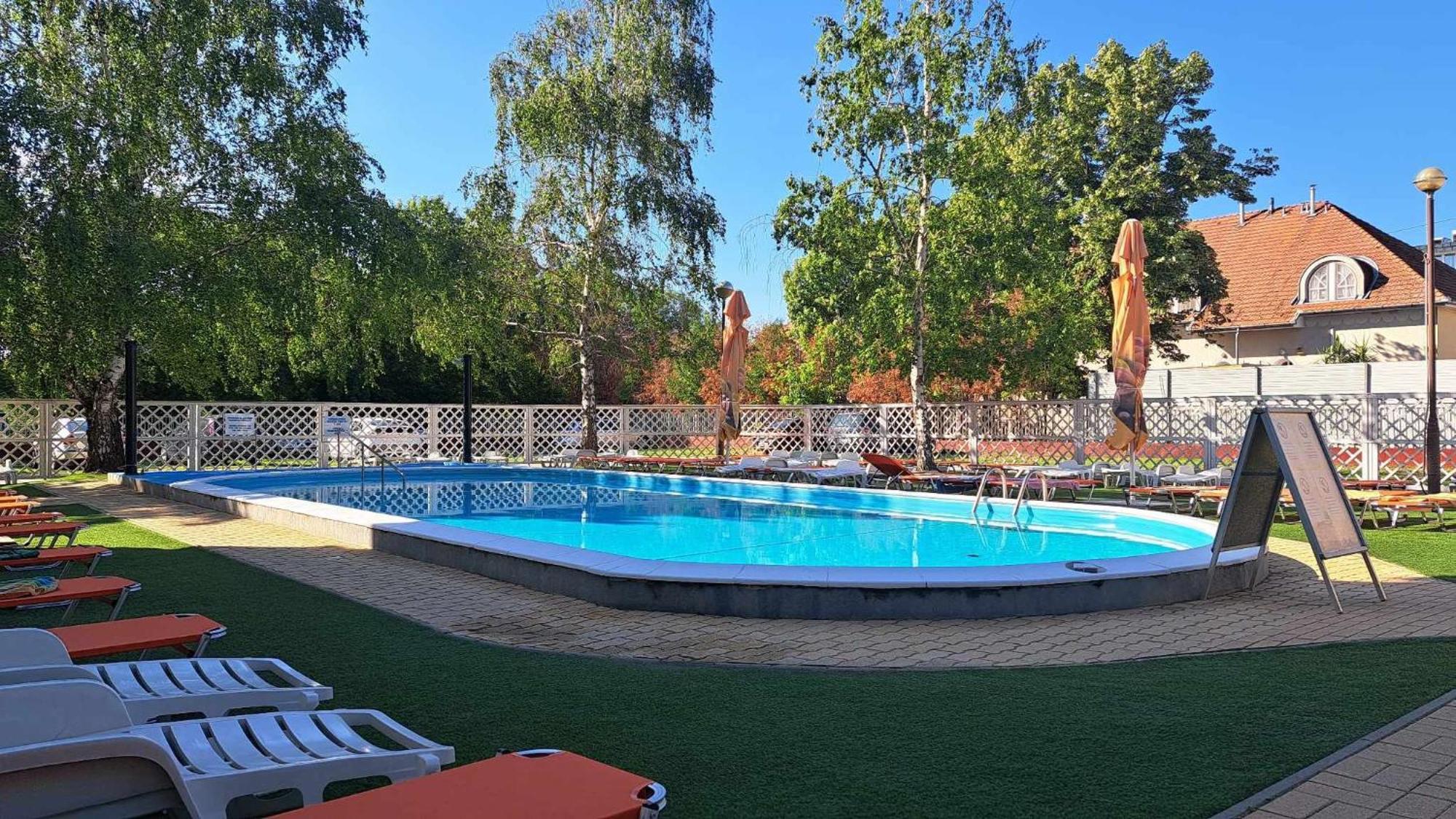 Mátyás Király Gyógy- és Wellness Hotel Hajdúszoboszló Esterno foto