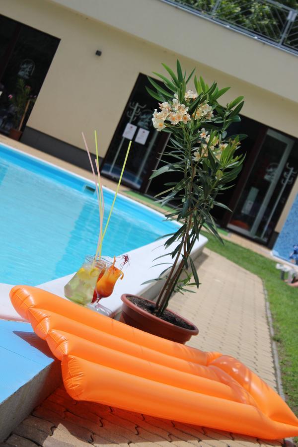 Mátyás Király Gyógy- és Wellness Hotel Hajdúszoboszló Esterno foto